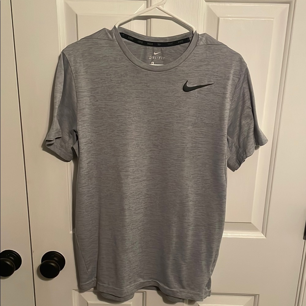Nike Gray Short Sleeve Tee with Swoosh